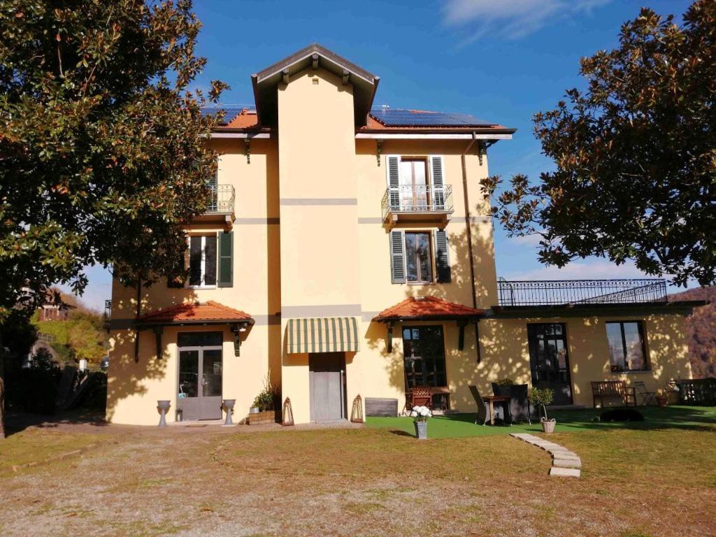 Villa Magnolia Bb, Lago Maggiore Massino Visconti Luaran gambar